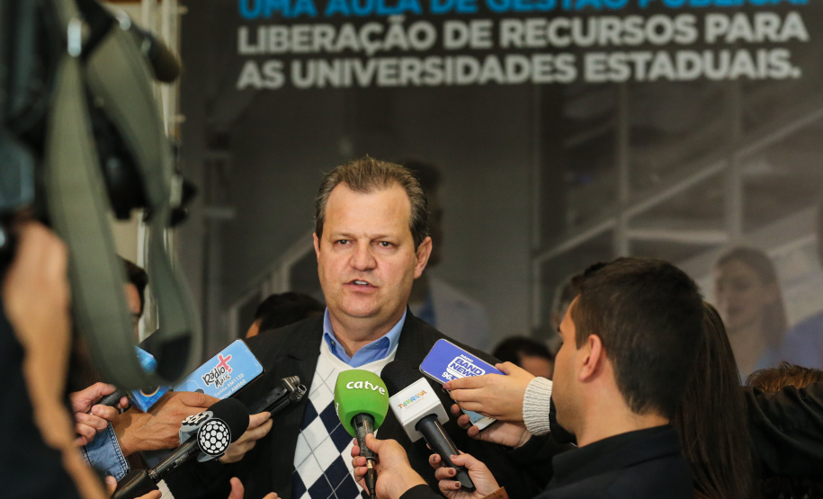 O governador Carlos Massa Ratinho Junior libera nesta segunda-feira (26), em evento no Palácio Iguaçu, suplementação orçamentária para universidades estaduais. Na foto Superintendente de Ciência, Tecnologia e Ensino Superior Aldo Nelson Bona. Curitiba, 26/08/2019 -Foto: Geraldo Bubniak/AEN