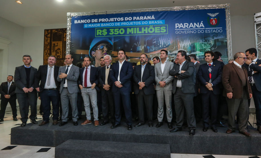 O governador Carlos Massa Ratinho Junior lança nesta segunda-feira (26) o Banco de Projetos, uma iniciativa inovadora para agilizar obras de infraestrutura e de segurança pública no Paraná. Curitiba, 26/08/2019 -Foto: Geraldo Bubniak/AEN