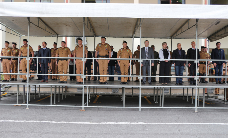 Curitiba, 28 de agosto de 2019.  Policiais Militares promovidos em 10 de agosto são homenageados. Foto: Comandante geral Coronel Pericles de Matos e demais autoridades presentes.