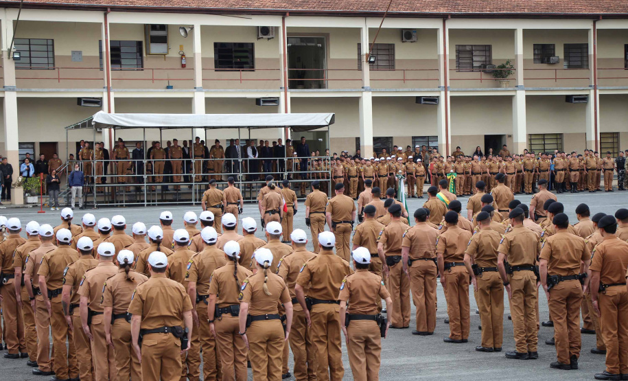 28-08-2019 Policiais Militares promovidos em 10 de agosto são homenageados. Curitiba, 28 de agosto de 2019. Policiais Militares promovidos em 10 de agosto são homenageados. Foto: Cabo Rui Marcelo Lorenzentti Salazar.