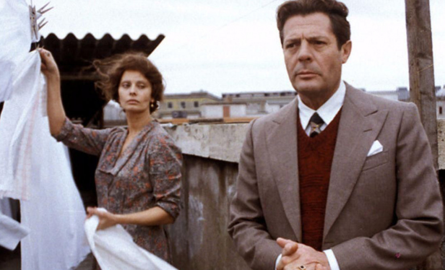 Sessão Sabedoria exibe o clássico italiano Um dia muito especial.