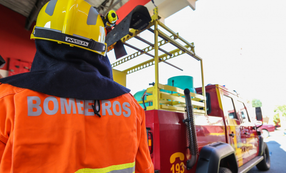 O Paraná vai atuar no combate aos focos de incêndio na Região Amazônica. Uma equipe de 30 bombeiros militares do Estado vai integrar a Operação Verde Brasil por determinação do governador Carlos Massa Ratinho Junior, que atendeu prontamente uma solicitação de apoio feita pelo ministro Sérgio Moro, da Justiça e Segurança Pública. 29/08/2019 - Foto: Geraldo Bubniak/AEN