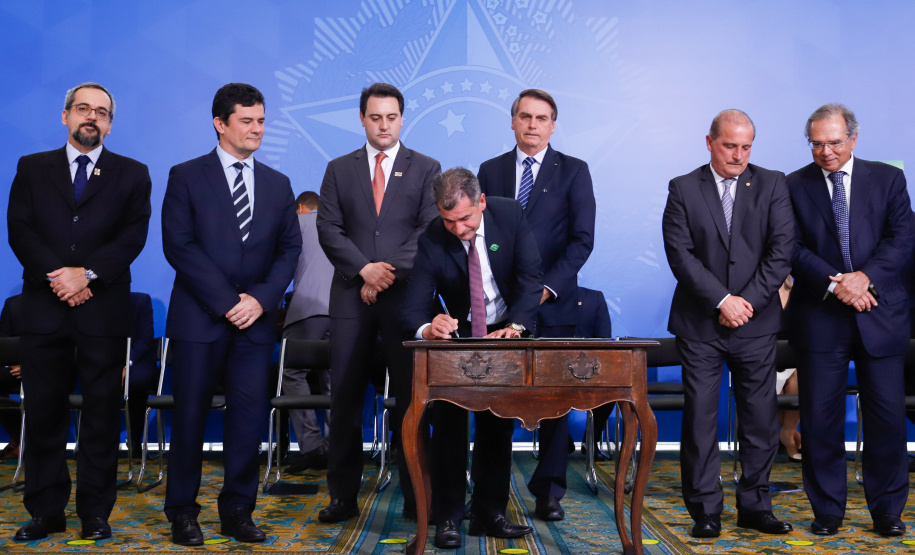 São José dos Pinhais, na Região Metropolitana de Curitiba, foi escolhida pelo Ministério da Justiça e Segurança Pública como representante do Sul para a implementação do projeto-piloto Em Frente Brasil - Programa Nacional de Enfrentamento à Criminalidade Violenta