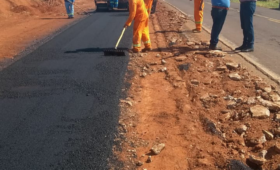 O Governo do Estado está investindo R$ 74,4 milhões em obras de rodovias da região Noroeste. Estão em andamento a duplicação da PR-323, de Paiçandu até Doutor Camargo, e a construção de uma ciclovia no município de Terra Boa, na PR-082. As obras são executadas pelo Departamento de Estradas de Rodagem do Paraná (DER-PR). Foto: Divulgação/DER