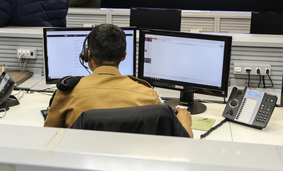 O  vice governador Darci Piana participa nesta segunda-feira (02) da apresentação da consolidação do Inquérito Digital Paraná. Com este sistema, que já foi implantado, todas as etapas dos inquéritos policiais passam a ser digitais, garantindo mais agilidade e economia.   02/09/2019 -Foto: Geraldo Bubniak/AEN