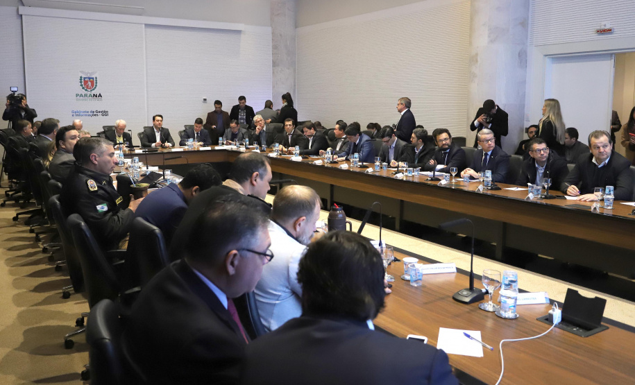 O governador Carlos Massa Ratinho Junior reunido com seu secretariado.Curitiba, 03-09-19.Foto: Arnaldo Alves / ANPr.