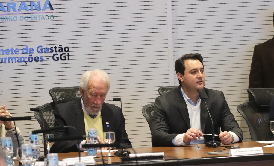 O governador Carlos Massa Ratinho Junior reunido com seu secretariado.Curitiba, 03-09-19.Foto: Arnaldo Alves / ANPr.