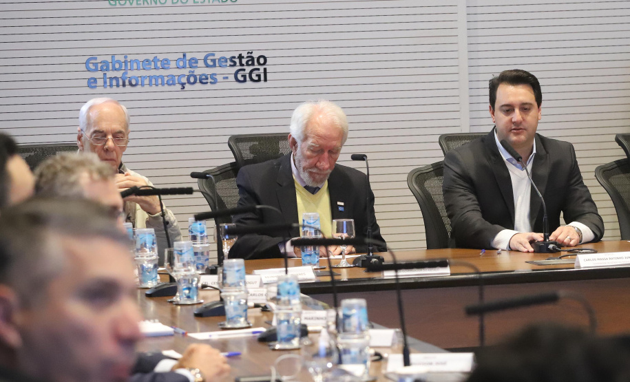 O governador Carlos Massa Ratinho Junior reunido com seu secretariado.Curitiba, 03-09-19.Foto: Arnaldo Alves / ANPr.