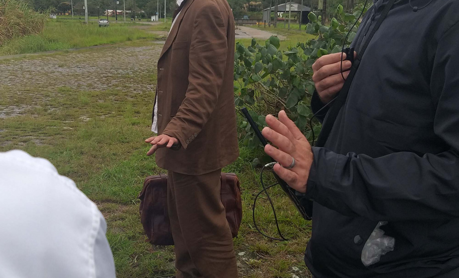 O Porto Barão do Teffé, em Antonina, no Litoral do Paraná, é cenário de uma das cenas do longa-metragem brasileiro Paixões Recorrentes no Atlântico Sul, da diretora Ana Carolina Teixeira Soares. O filme todo está sendo gravado no Litoral, nesta semana. Foto:Divulgação/Portos do Paraná