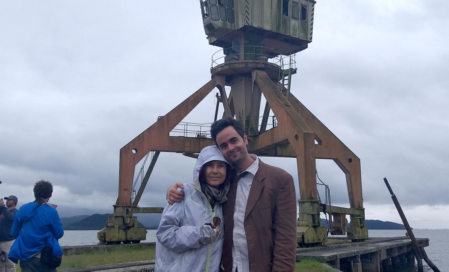 O Porto Barão do Teffé, em Antonina, no Litoral do Paraná, é cenário de uma das cenas do longa-metragem brasileiro Paixões Recorrentes no Atlântico Sul, da diretora Ana Carolina Teixeira Soares. O filme todo está sendo gravado no Litoral, nesta semana. Foto:Divulgação/Portos do Paraná