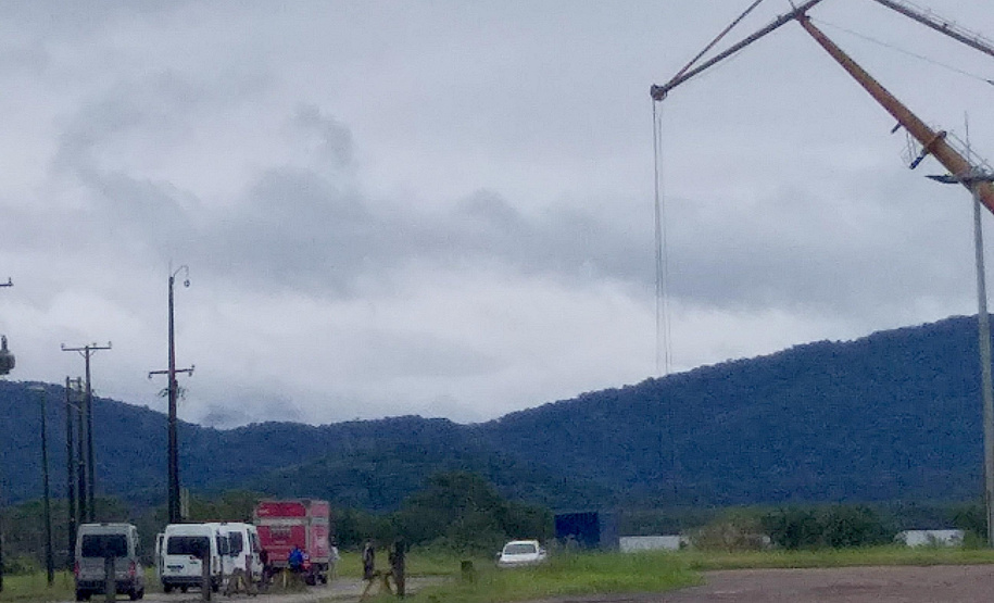 O Porto Barão do Teffé, em Antonina, no Litoral do Paraná, é cenário de uma das cenas do longa-metragem brasileiro Paixões Recorrentes no Atlântico Sul, da diretora Ana Carolina Teixeira Soares. O filme todo está sendo gravado no Litoral, nesta semana. Foto:Divulgação/Portos do Paraná
