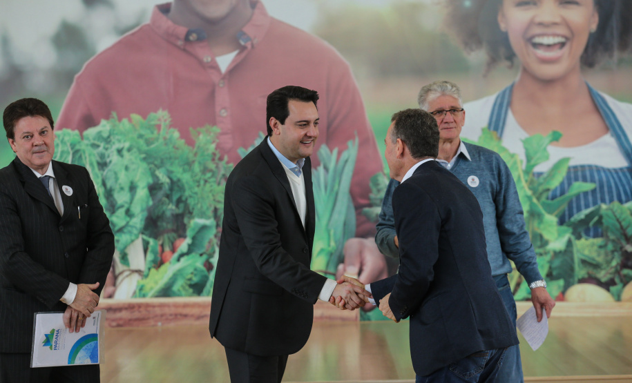 O governador Carlos Massa Ratinho Junior lança nesta terça-feira (03) o Programa de Apoio ao Cooperativismo da Agricultura Familiar no Palácio Iguaçu.   03/09/2019 - Foto: Geraldo Bubniak/AEN