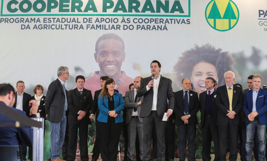 O governador Carlos Massa Ratinho Junior lança nesta terça-feira (03) o Programa de Apoio ao Cooperativismo da Agricultura Familiar no Palácio Iguaçu.   03/09/2019 - Foto: Geraldo Bubniak/AEN