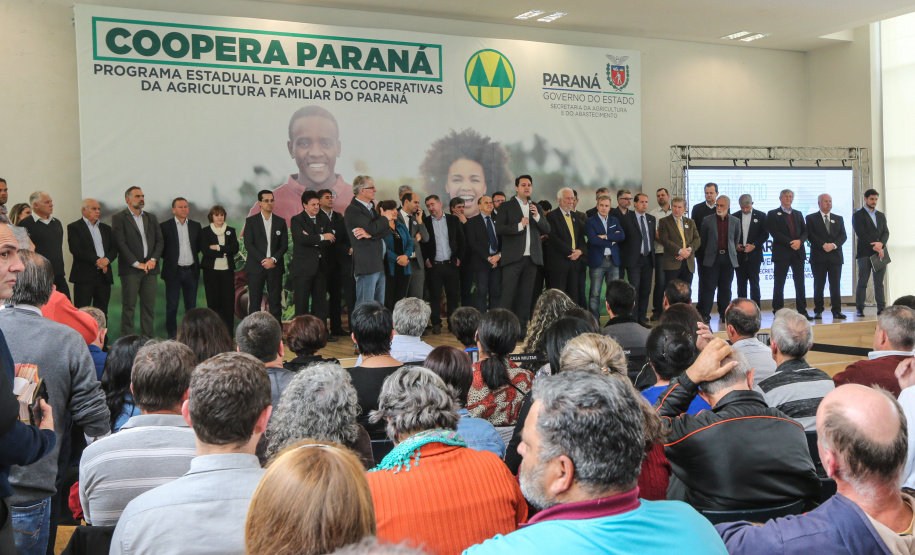O governador Carlos Massa Ratinho Junior lança nesta terça-feira (03) o Programa de Apoio ao Cooperativismo da Agricultura Familiar no Palácio Iguaçu.   03/09/2019 - Foto: Geraldo Bubniak/AEN