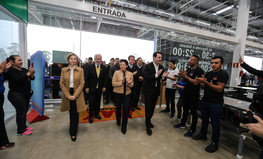 O governador Carlos Massa Ratinho Junior participa nesta quarta-feira (04) da   inauguração do Max Atacadista de Pinhais, na Região Metropolitana de Curitiba.   03/09/2019 - Foto: Geraldo Bubniak/AEN