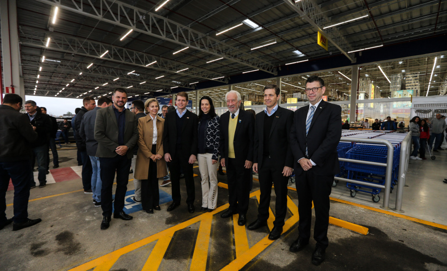O governador Carlos Massa Ratinho Junior participa nesta quarta-feira (04) da   inauguração do Max Atacadista de Pinhais, na Região Metropolitana de Curitiba.   03/09/2019 - Foto: Geraldo Bubniak/AEN