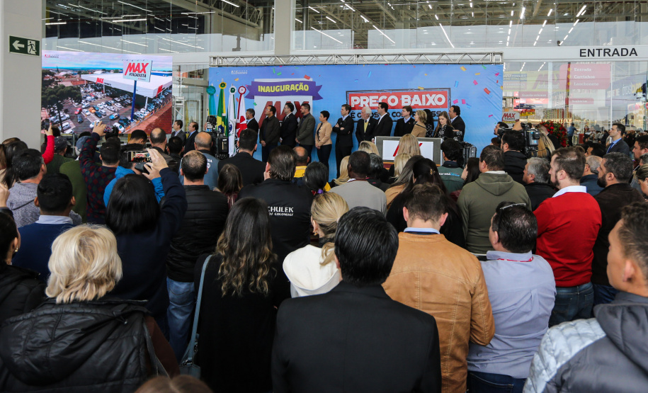 O governador Carlos Massa Ratinho Junior participa nesta quarta-feira (04) da   inauguração do Max Atacadista de Pinhais, na Região Metropolitana de Curitiba.   03/09/2019 - Foto: Geraldo Bubniak/AEN