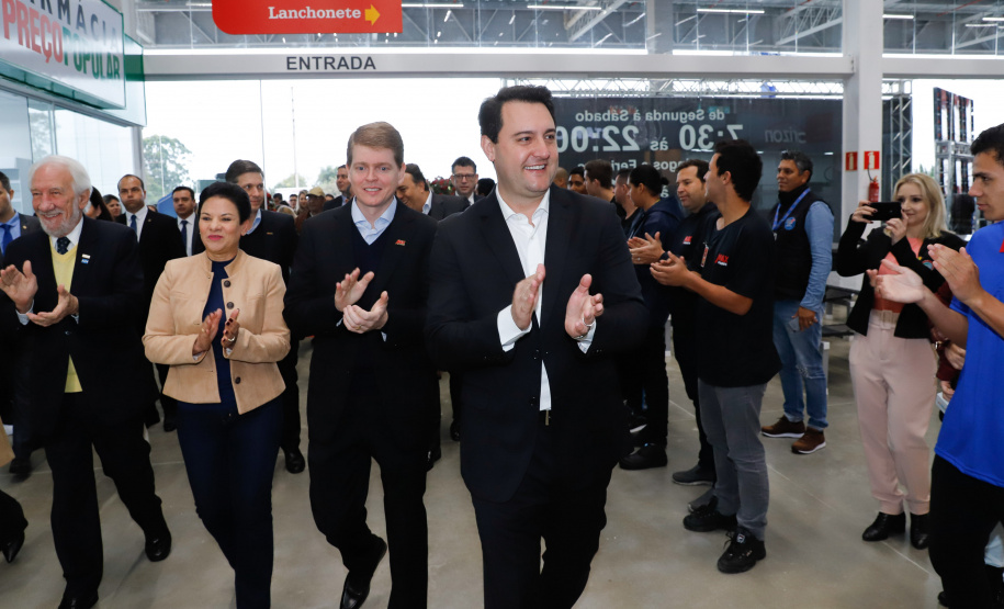 O governador Carlos Massa Ratinho Junior destacou nesta quarta-feira (4) os empreendimentos do setor comercial, inaugurados nesta semana, e que geram 600 novos empregos em Curitiba e Região Metropolitana