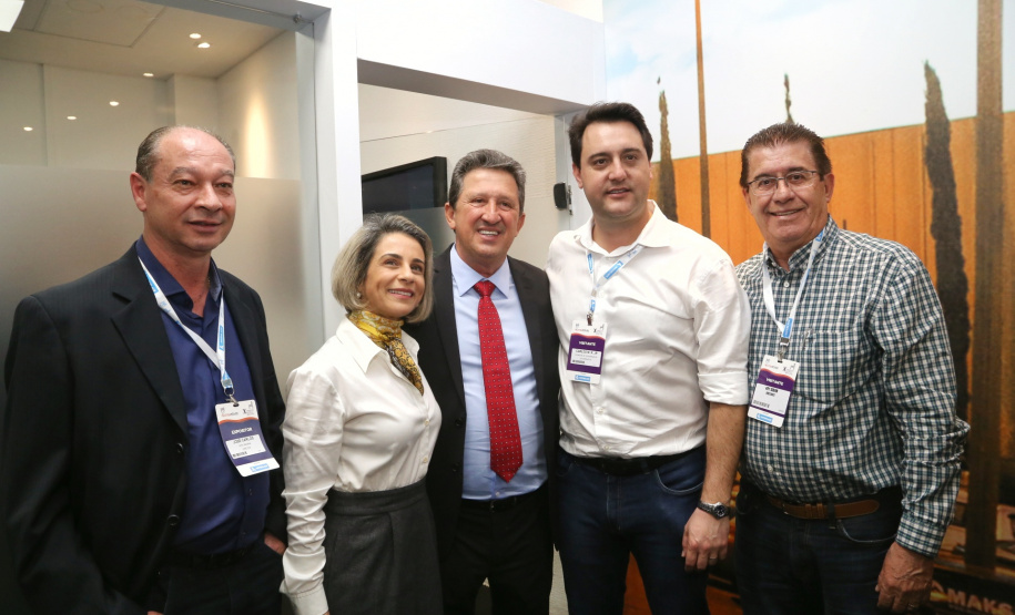 Governador Carlos Massa Ratinho Junior participa do 10º Congresso Nacional Moveleiro, em Arapongas, no Norte do Paraná. Foto: Gilson Abreu/AEN