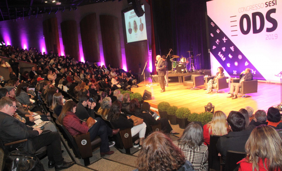 A Secretaria da Justiça, Família e Trabalho do Paraná foi a vencedora do prêmio Sesi ODS – Objetivos de Desenvolvimento Sustentável 2019 na categoria Poder Público, com o programa Renda Agricultor Familiar, que beneficia 5.600 famílias rurais em situação de vulnerabilidade social de 156 municípios paranaenses. A revelação dos vencedores foi realizada nesta quinta-feira (05), em solenidade no Campus da Indústria, em Curitiba. Foto: Divulgação/SEJUF