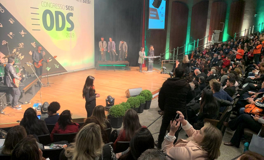 A Secretaria da Justiça, Família e Trabalho do Paraná foi a vencedora do prêmio Sesi ODS – Objetivos de Desenvolvimento Sustentável 2019 na categoria Poder Público, com o programa Renda Agricultor Familiar, que beneficia 5.600 famílias rurais em situação de vulnerabilidade social de 156 municípios paranaenses. A revelação dos vencedores foi realizada nesta quinta-feira (05), em solenidade no Campus da Indústria, em Curitiba. Foto: Divulgação/SEJUF