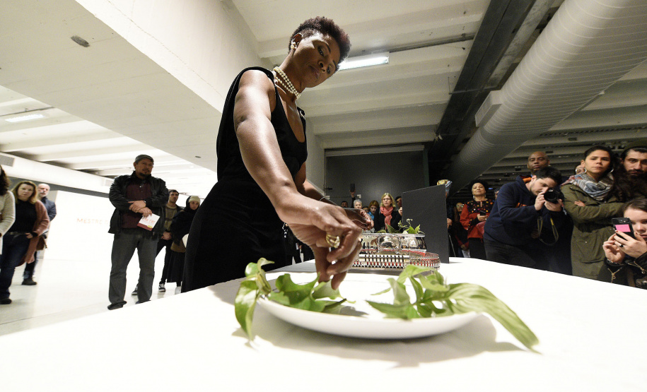 Homenagens ao Dia da Mulher Negra Latino-Americana e Caribenha e ao Dia Nacional Tereza de Benguela e da Mulher Negra e abertura da exposição "Ero Ere: negras conexões" do Museu de Arte Contemporânea do Paraná(MAC-PR).Curitiba, 18 de julho de 2019.Foto: Kraw Penas/SECC