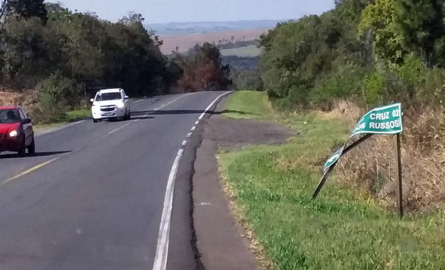 Governo alerta para os perigos causados pelo vandalismo de placas. Foto: Divulgação/DER