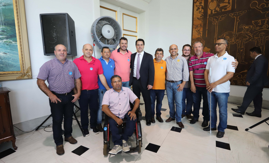 O governador Carlos Massa Ratinho Junior assina nesta terça-feira (10), às 9h30, no Palácio Iguaçu, decreto determinando a retirada de mais de 60 mil itens do setor de alimentos do regime de substituição tributária