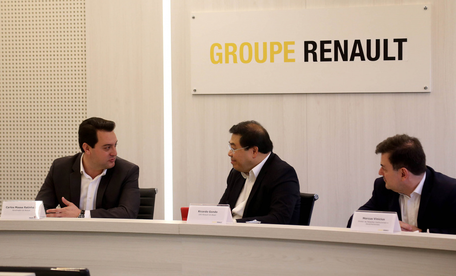 O governador Carlos Massa Ratinho Junior reforçou nesta quarta-feira (11) a determinação do Estado em apoiar iniciativas para ampliar a mobilidade sustentável no Paraná. Ele esteve no Complexo Ayrton Senna, que abriga quatro fábricas da Renault, em São José dos Pinhais, na Região Metropolitana de Curitiba.Foto Gilson Abreu/AEN