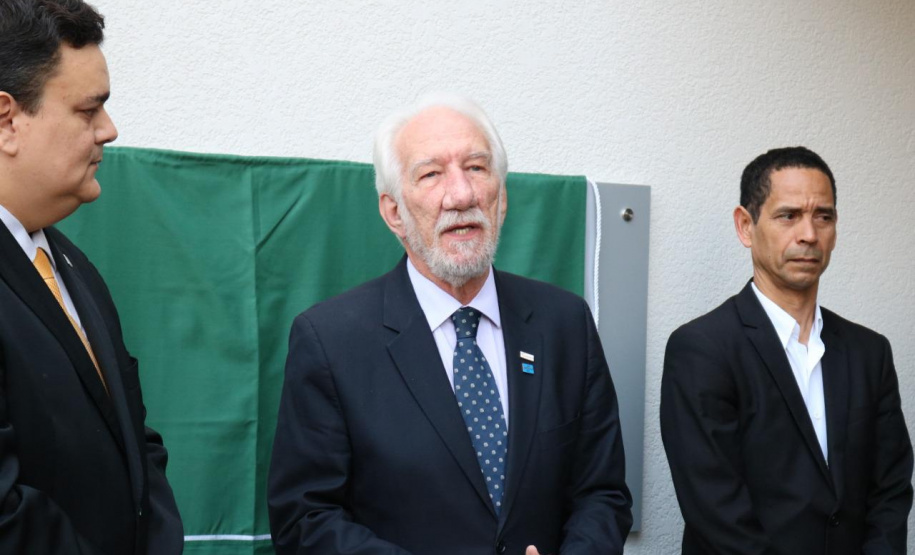 Novos contratos de leniência e a intensificação da fiscalização sobre o serviço público estadual levaram a Controladoria-Geral do Estado a reestruturar a área de corregedoria, com novo espaço e mais servidores.

A inauguração oficial das novas dependências ocorreu nesta quinta-feira (12), com a presença do vice-governador Darci Piana, do controlador-geral do Estado, Raul Siqueira, e funcionários da CGE. Foto: Camila Tonetti/Vice-governadoria