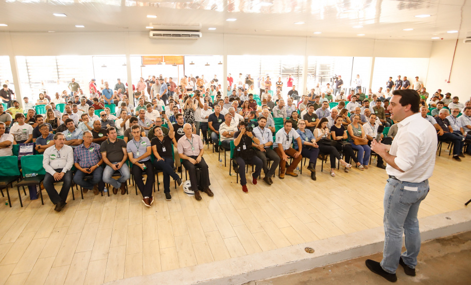 O governador Carlos Massa Ratinho Junior lançou nesta quinta-feira (12), em Paranavaí, o Programa de Irrigação, que tem como objetivo aumentar a produtividade agrícola e potencializar a produção do Paraná