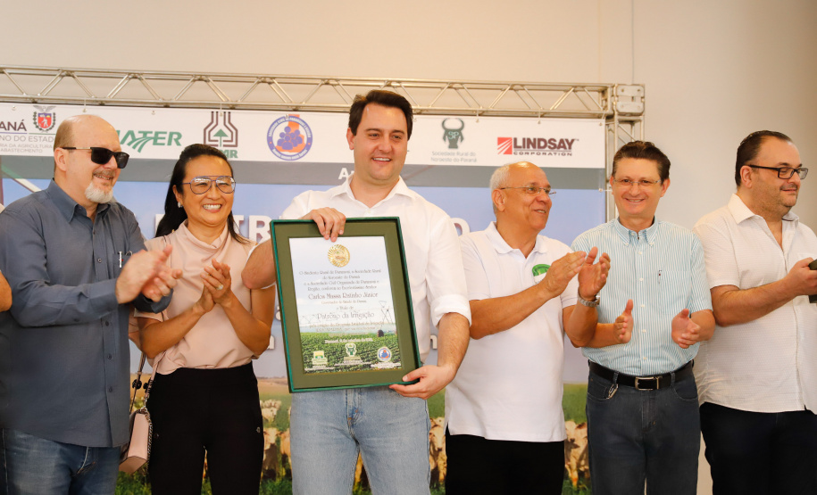 O governador Carlos Massa Ratinho Junior lançou nesta quinta-feira (12), em Paranavaí, o Programa de Irrigação, que tem como objetivo aumentar a produtividade agrícola e potencializar a produção do Paraná