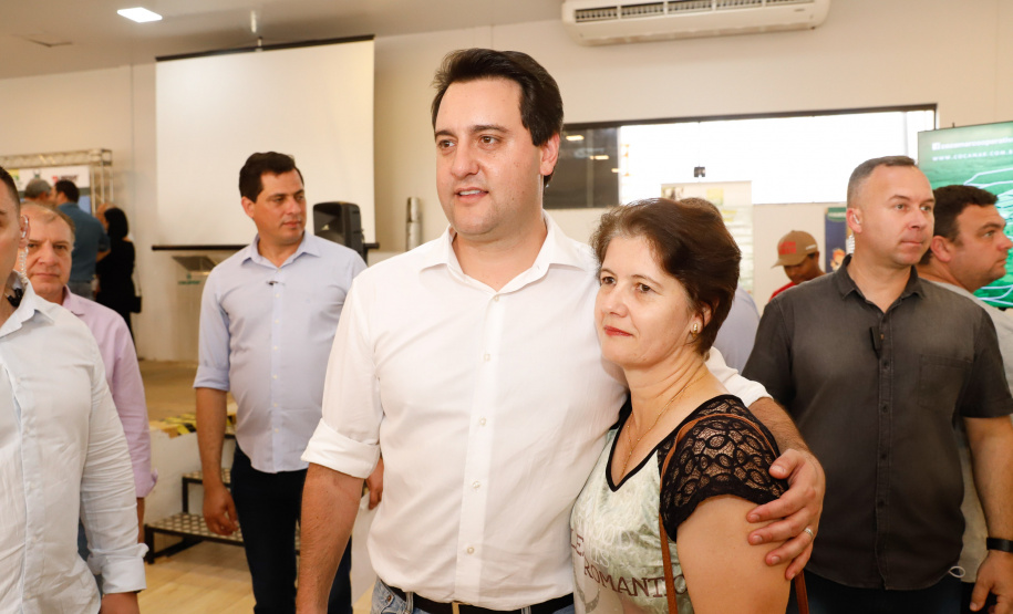 O governador Carlos Massa Ratinho Junior lançou nesta quinta-feira (12), em Paranavaí, o Programa de Irrigação, que tem como objetivo aumentar a produtividade agrícola e potencializar a produção do Paraná