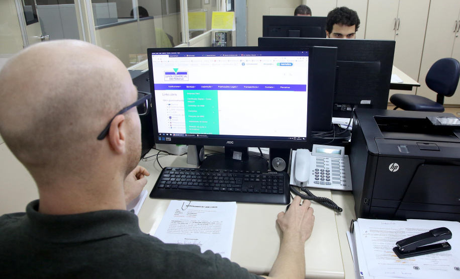 Paraná registra 129 mil novas empresas nos primeiros 8 meses do ano. Foto:Jaelson Lucas/AEN