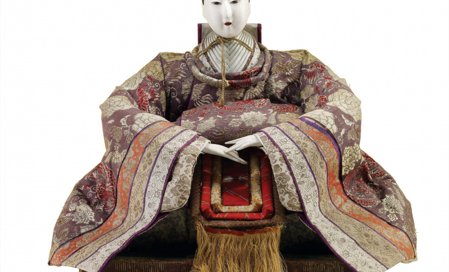 A exposição O Mundo Mágico dos Ningyos, uma realização do Museu Oscar Niemeyer, apresenta ao público uma coleção de bonecos japoneses que fazem parte do acervo de arte asiática formado por mais de 3 mil peças e doado recentemente pelo embaixador Fausto Godoy ao MON. A mostra será aberta ao público a partir de 20 de setembro, na Sala 10. Foto: Divulgação/MON