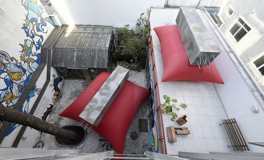 Instalação do artista plástico Geraldo Zamproni no Museu Casa Alfredo Andersen(MCAA).Curitiba, 09 de setembro de 2019.Foto: Kraw Penas/SECC