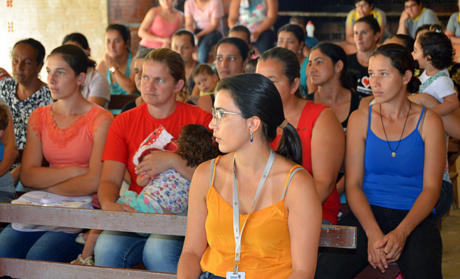 O Governo do Paraná leva ao governo federal projetos em defesa das mulheres. Nesta semana, a coordenadora de Políticas para Mulheres do Governo do Estado, Goretti Bussolo, participa em Brasília da reunião da Secretaria Nacional de Proteção Global do Ministério da Mulher, da Família e dos Direitos Humanos, que vai construir um plano nacional de atenção a públicos vulneráveis. Foto: SEJUF