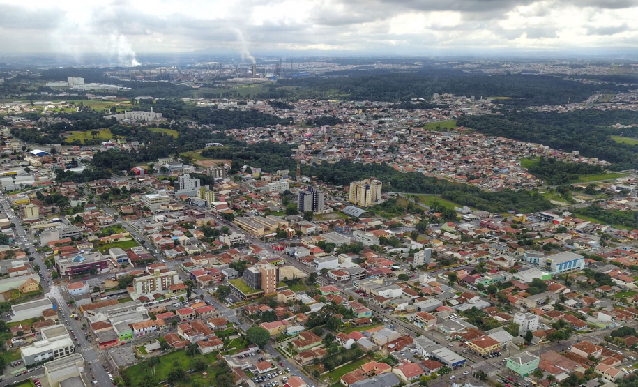 Entre as atividades desenvolvidas pela Comec – Coordenação da Região Metropolitana de Curitiba – está o controle do uso e ocupação do solo na RMC
