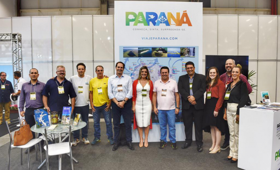 A Paraná Turismo, vinculada à Secretaria de Estado do Desenvolvimento Sustentável e do Turismo, está participando do evento Boat Show, em São Paulo, com um estande para divulgação do turismo náutico do Paraná. O evento começou quinta-feira (19) e segue até terça-feira (24). Participam as principais empresas do mercado náutico. Foto: Denis Ferreira Netto/SEDEST