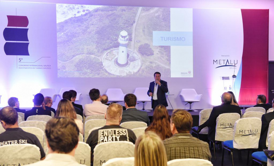 A Paraná Turismo, vinculada à Secretaria de Estado do Desenvolvimento Sustentável e do Turismo, está participando do evento Boat Show, em São Paulo, com um estande para divulgação do turismo náutico do Paraná. O evento começou quinta-feira (19) e segue até terça-feira (24). Participam as principais empresas do mercado náutico. Foto: Denis Ferreira Netto/SEDEST