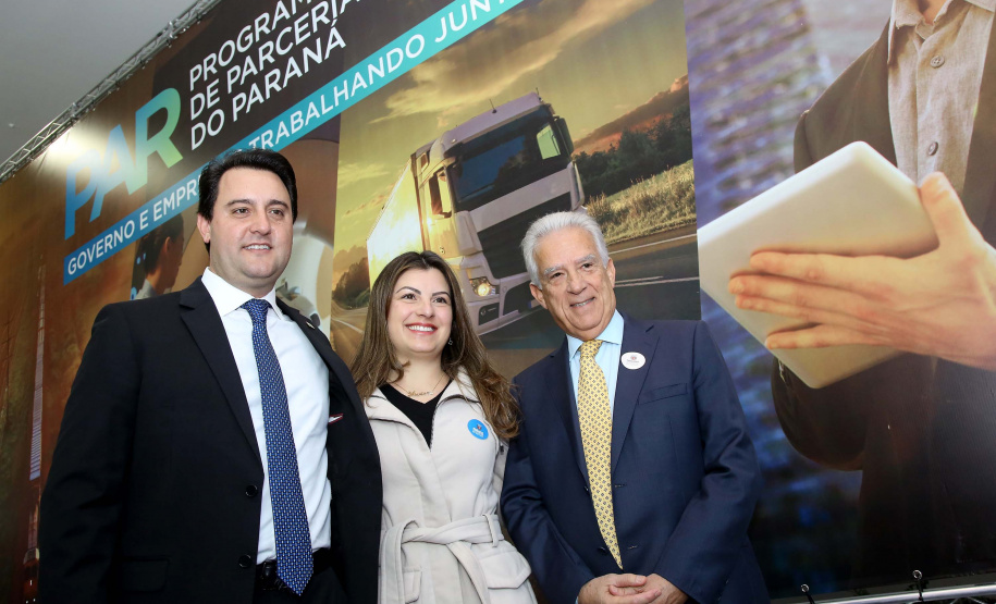 O Governo do Paraná apresentou nesta segunda-feira (23), em evento com o governador Carlos Massa Ratinho Junior, no Palácio Iguaçu, a carteira de projetos de parcerias público-privadas (PPP). Serão apresentados projetos previstos, com estimativas de prazos, investimentos e um quadro com a evolução do planejamento de cada um. Curitiba,23/09/2019 Foto:Jaelson Lucas / AEN