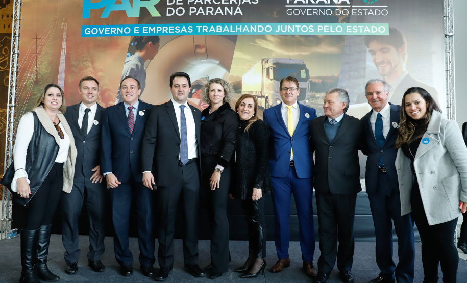 O Governo do Paraná iniciou nesta segunda-feira (23) o processo de Parcerias Público-Privadas (PPPs) com a formalização de três projetos