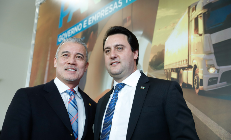O Governo do Paraná iniciou nesta segunda-feira (23) o processo de Parcerias Público-Privadas (PPPs) com a formalização de três projetos