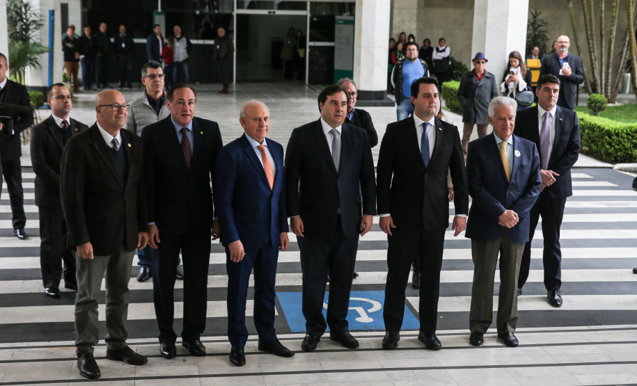 O governador Carlos Massa Ratinho Junior participa nesta segunda-feira (23), participou da audiência da Câmara dos Deputados para discutir com deputados federais e estaduais o novo marco regulatório das PPPs, concessões e fundos de infraestrutura