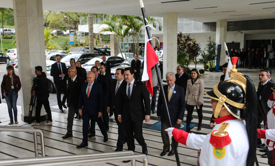 O governador Carlos Massa Ratinho Junior participa nesta segunda-feira (23), participou da audiência da Câmara dos Deputados para discutir com deputados federais e estaduais o novo marco regulatório das PPPs, concessões e fundos de infraestrutura