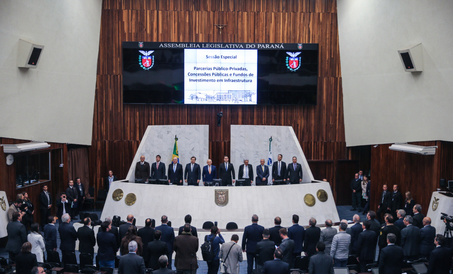 O governador Carlos Massa Ratinho Junior participa nesta segunda-feira (23), participou da audiência da Câmara dos Deputados para discutir com deputados federais e estaduais o novo marco regulatório das PPPs, concessões e fundos de infraestrutura