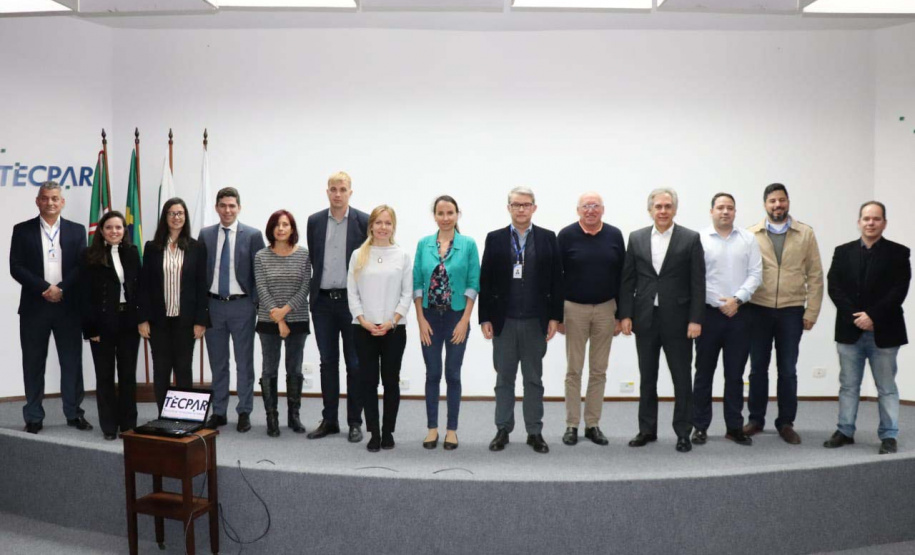 O Instituto de Tecnologia do Paraná (Tecpar) recebeu nesta segunda-feira (23) uma delegação de empresários europeus que participam do Inovação e Matchmaking Tour to Brasil, uma série de encontros promovidos pela Enrich in Brazil – Rede Europeia de Centros e Hubs de Pesquisa e Inovação