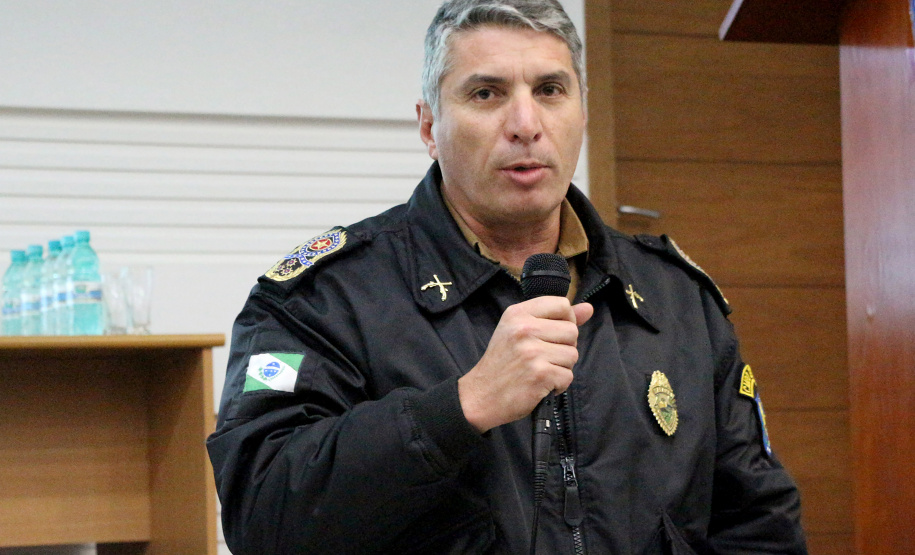 Curitiba, 23 de setembro de 2019. Aula inaugural Curso de Operações táticas Verticais. Foto: discurso do Comandante Geral Pericles de Matos.