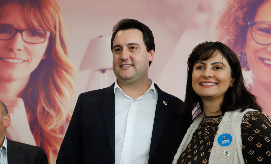O governador Carlos Massa Ratinho Junior apresentou nesta terça-feira (24) o programa Banco da Mulher Paranaense, iniciativa do Governo do Estado para incentivar o empreendedorismo feminino em todos os setores econômicos, visando gerar mais emprego e renda no Estado.