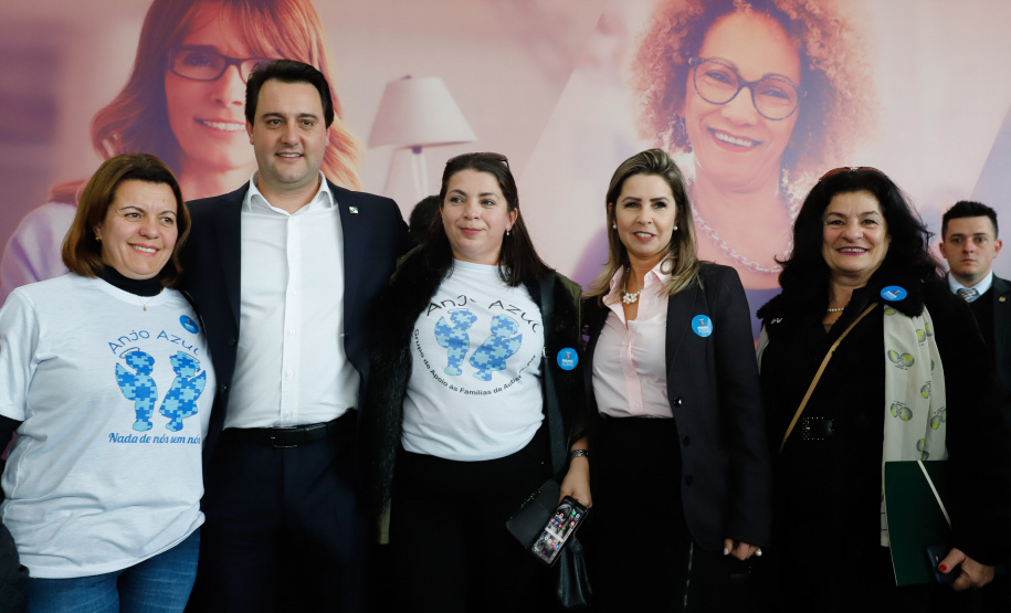 O governador Carlos Massa Ratinho Junior apresentou nesta terça-feira (24) o programa Banco da Mulher Paranaense, iniciativa do Governo do Estado para incentivar o empreendedorismo feminino em todos os setores econômicos, visando gerar mais emprego e renda no Estado.